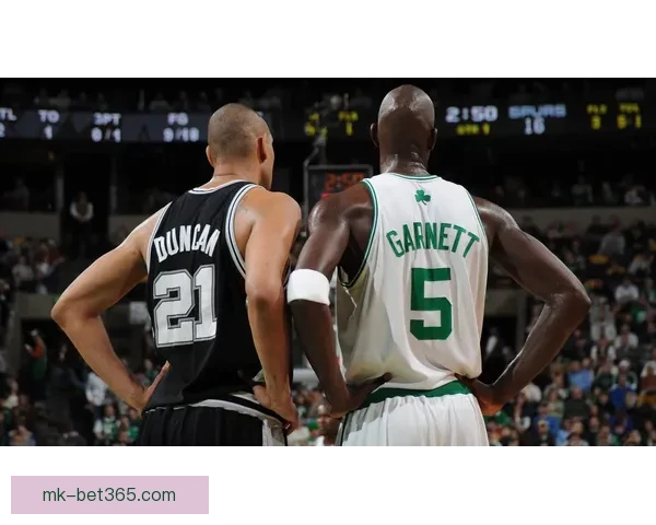 加内特怒批NBA娱乐化明星光环掩盖拼搏竞技本质引发联盟未来深思