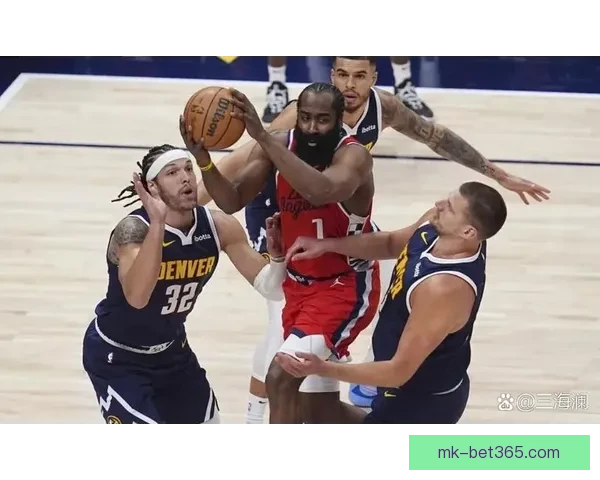 科尔称未全力包夹哈登伤兵满营追梦肩负重任带队前行 科尔称未全力包夹哈登伤兵满营追梦肩负重任带队前行