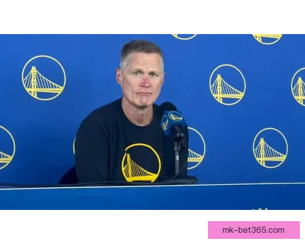 库里分享个人饮食偏好妻子做饭时故意拖延上桌的小趣事