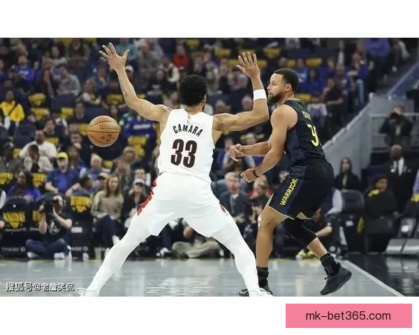 科尔确认库里已完成良好训练 塞斯和波斯特可迎战掘金